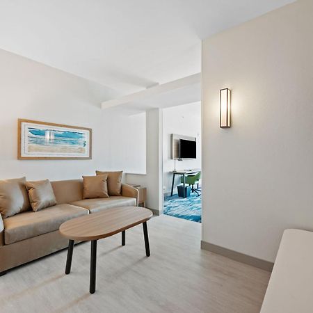 Fairfield Inn & Suites Fort Lauderdale Airport & Cruise Port Dania Beach Exteriör bild