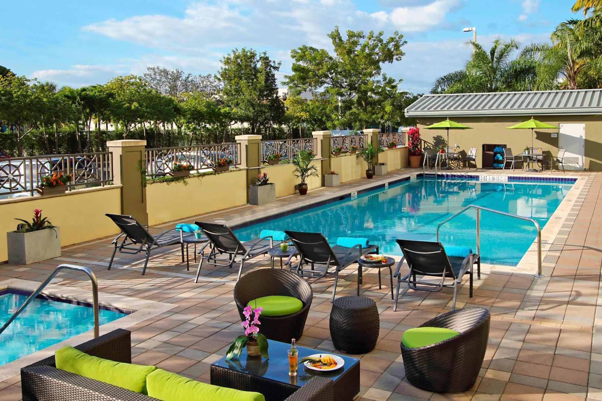 Fairfield Inn & Suites Fort Lauderdale Airport & Cruise Port Dania Beach Exteriör bild