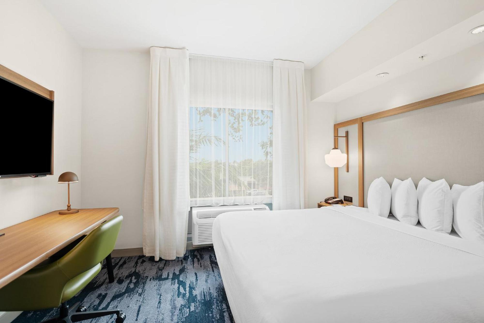 Fairfield Inn & Suites Fort Lauderdale Airport & Cruise Port Dania Beach Exteriör bild