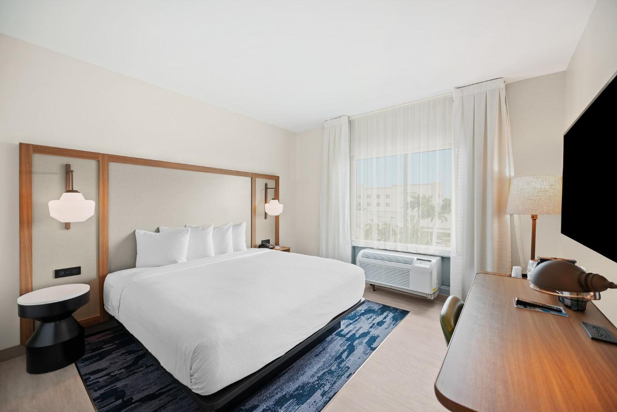 Fairfield Inn & Suites Fort Lauderdale Airport & Cruise Port Dania Beach Exteriör bild
